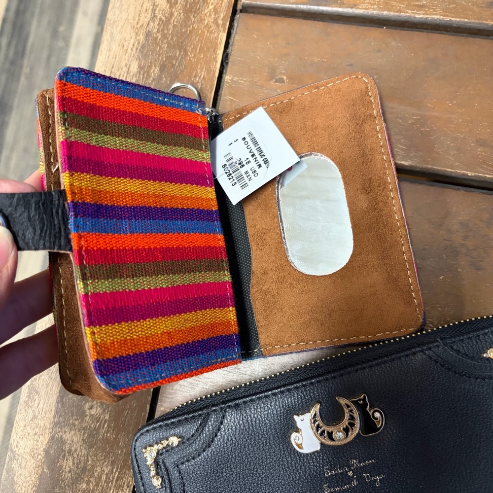 Colorful Wallet Collection bundle - Picture 2 of 7
